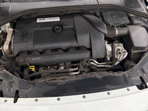 Used 2013 Volvo S60 T6 Premier Plus image 2