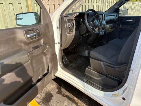 Used 2020 Chevrolet Silverado 1500 W/T w/ WT Value Package image 19