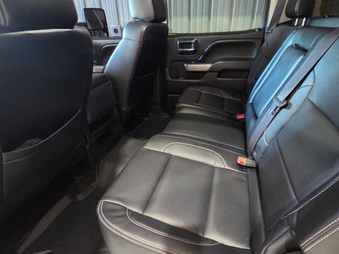 Used 2017 Chevrolet Silverado 2500 LT w/ LT Fleet Convenience Package image 8