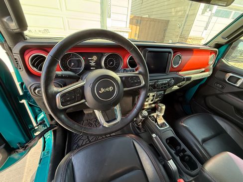 Used 2020 Jeep Wrangler Unlimited Rubicon AWD/4WD image 15