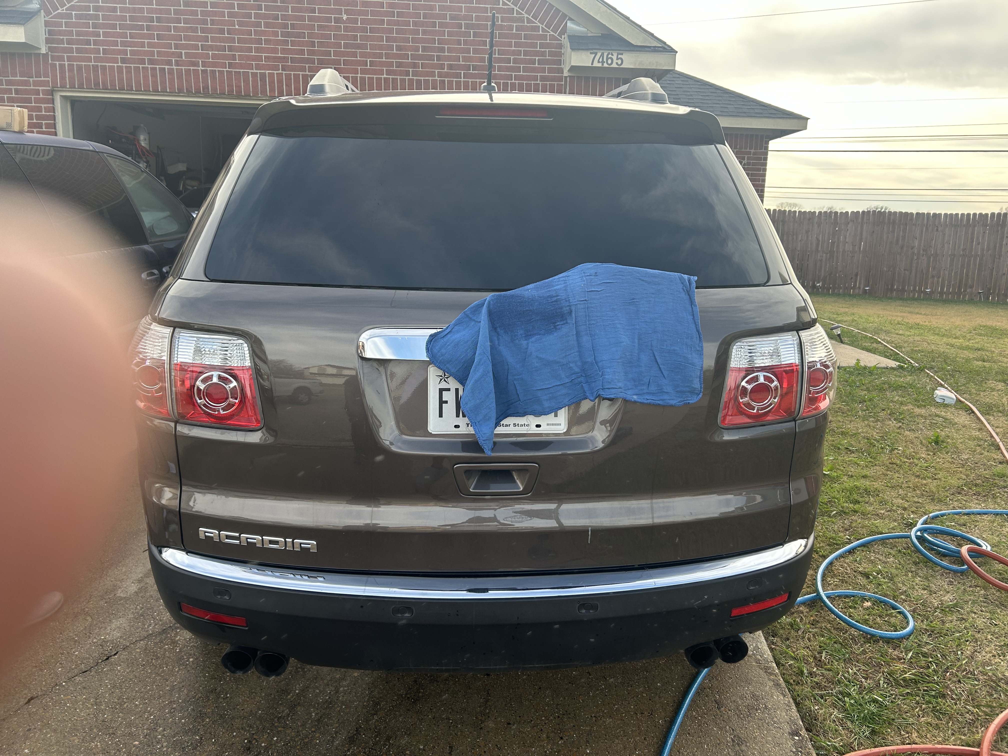 Used 2012 GMC Acadia SLE FWD image 5
