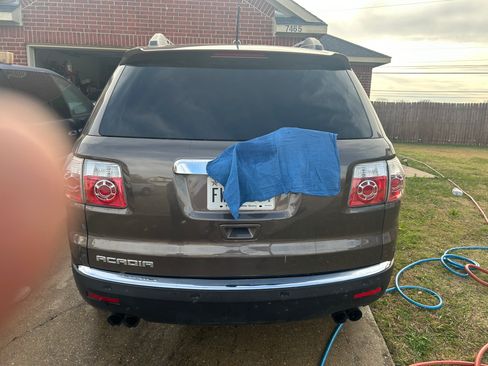 Used 2012 GMC Acadia SLE image 5