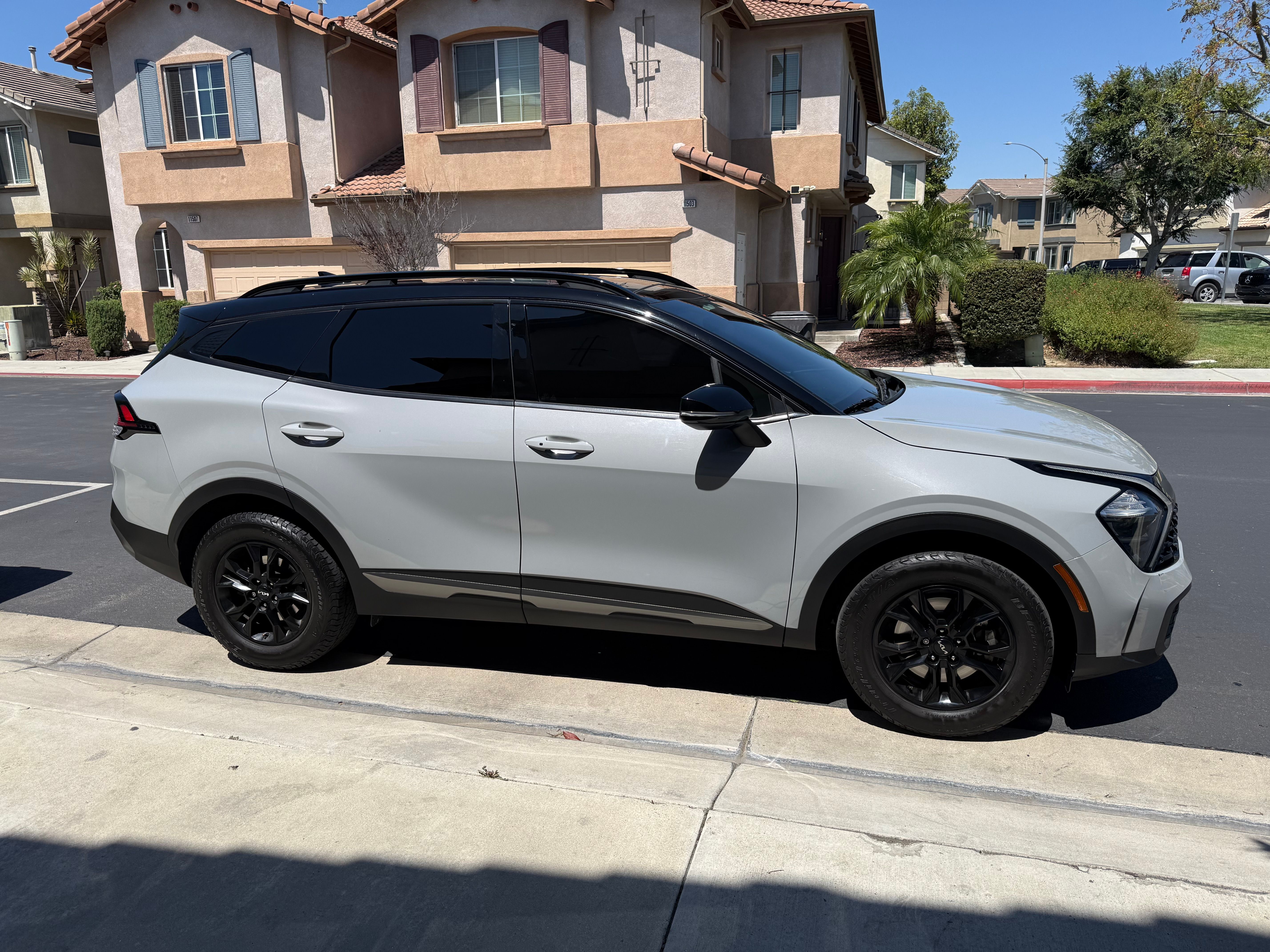 Used 2023 Kia Sportage X-Pro AWD/4WD image 1