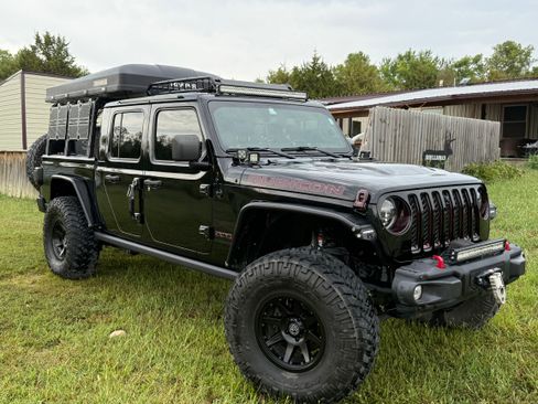 Used 2022 Jeep Gladiator Rubicon w/ LED Lighting Group image 2