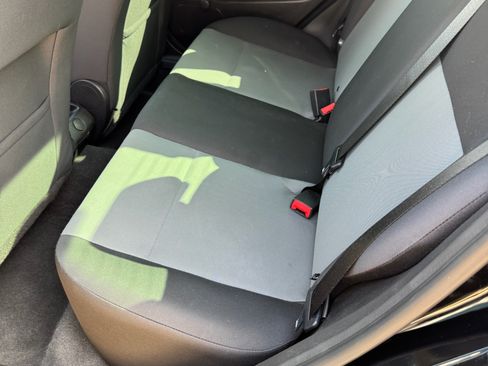 Used 2017 Ford Fiesta S image 13