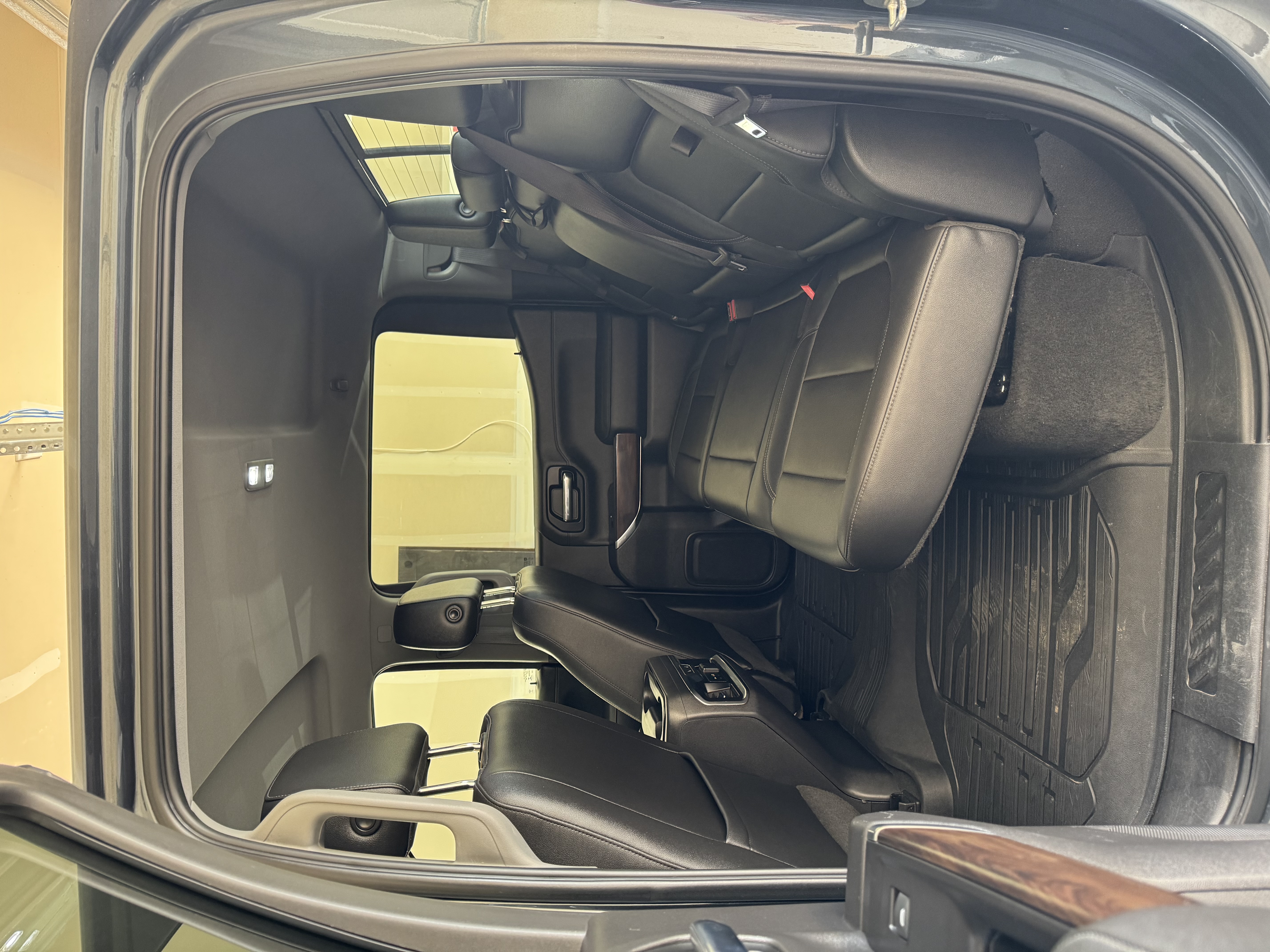 Used 2019 GMC Sierra 1500 SLT w/ SLT Premium Package RWD image 6