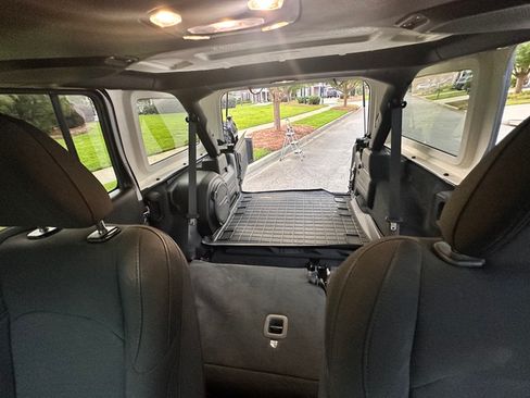 Used 2020 Jeep Wrangler Unlimited Sport AWD/4WD image 11