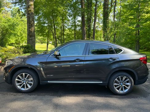 Used 2016 BMW X6 xDrive50i AWD/4WD image 1