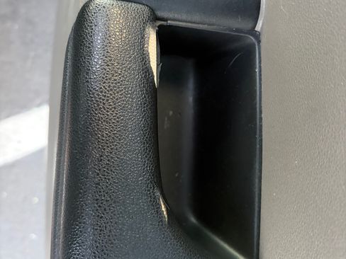 Used 2015 Honda Odyssey EX-L image 25