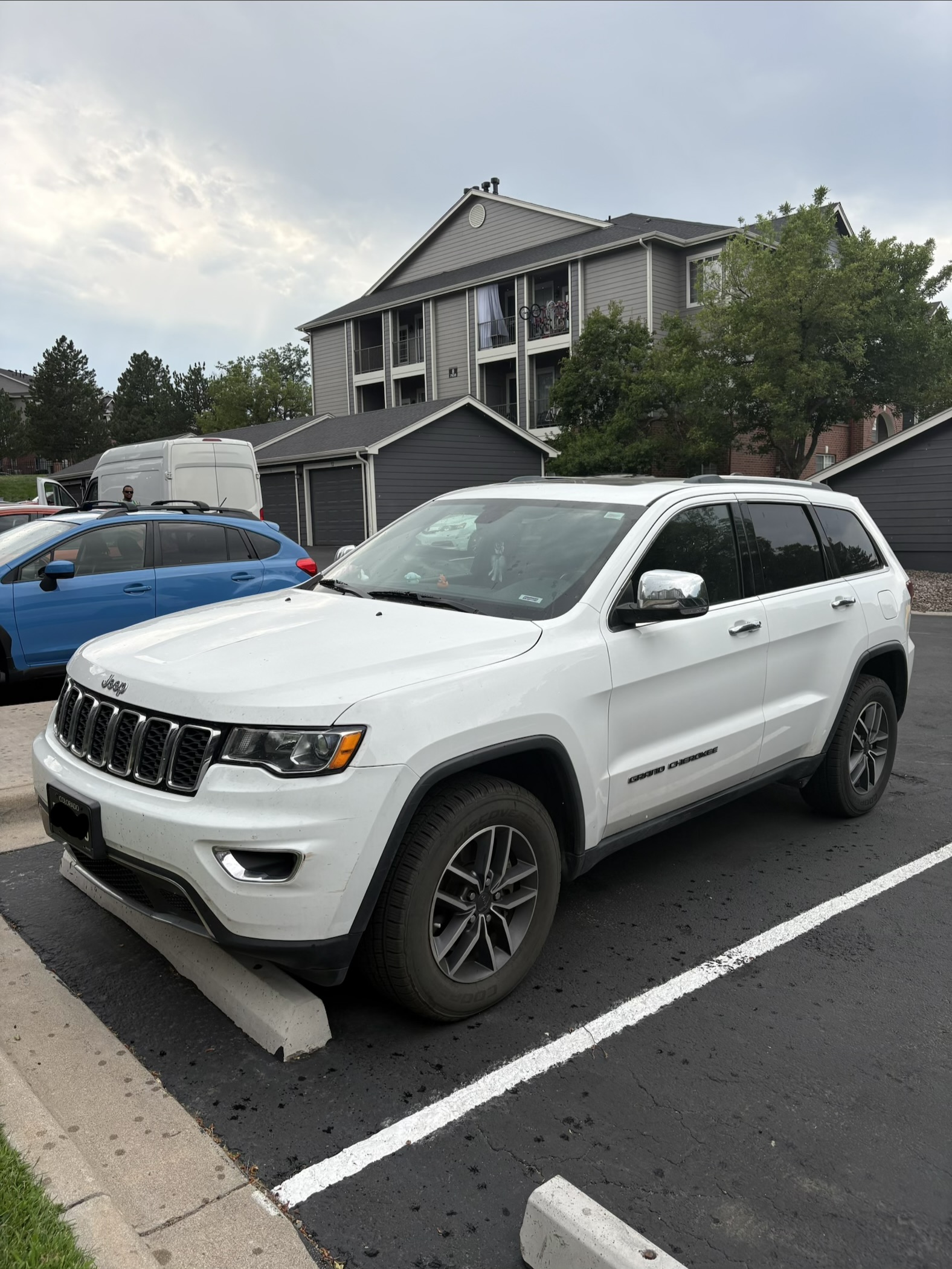 Used 2021 Jeep Grand Cherokee Limited AWD/4WD image 1