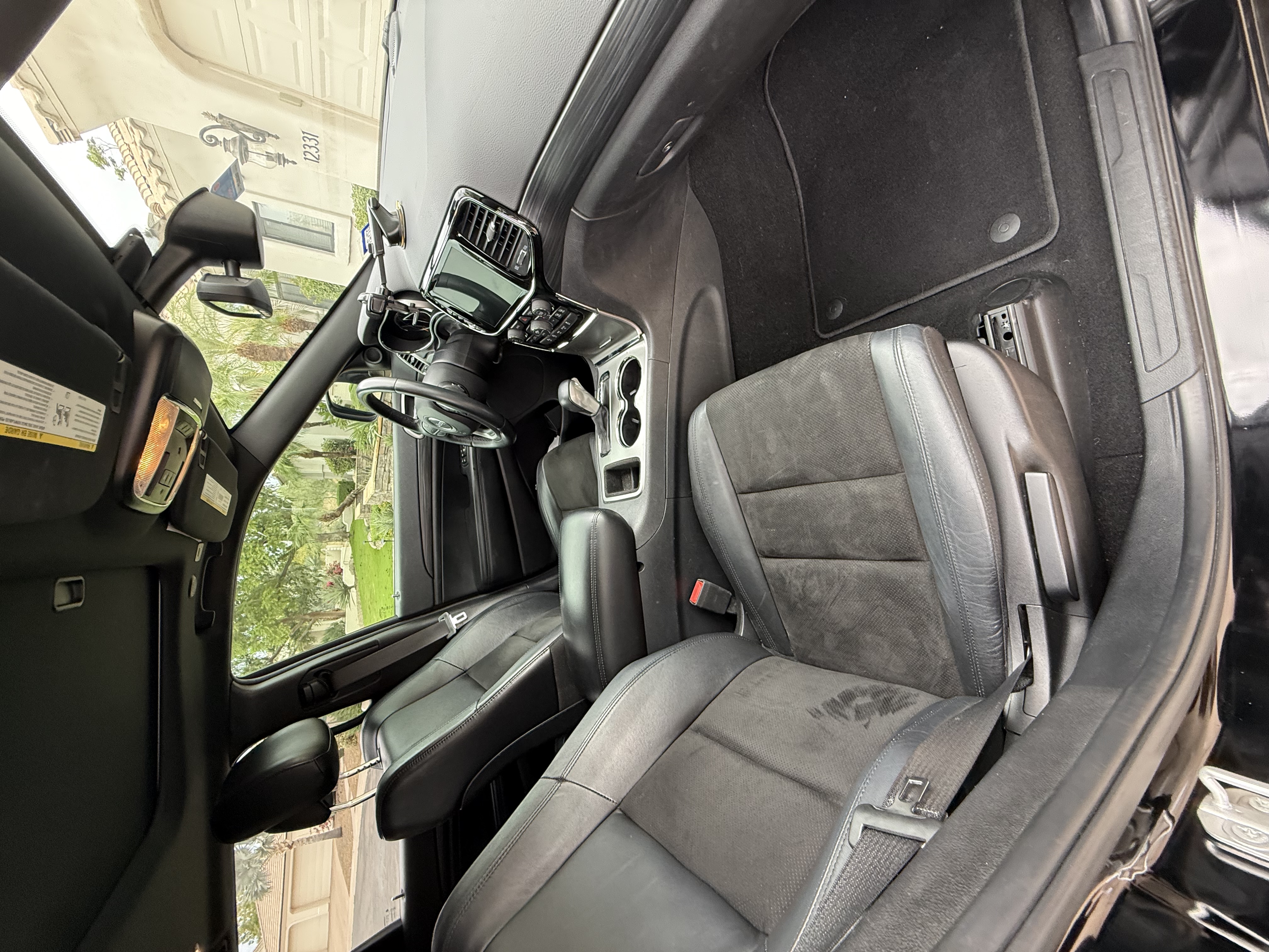 Used 2019 Jeep Grand Cherokee Altitude AWD/4WD image 11