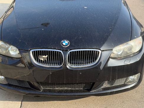 Used 2010 BMW 328i Convertible image 8