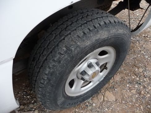 Used 2004 Chevrolet Silverado 1500 W/T RWD image 20