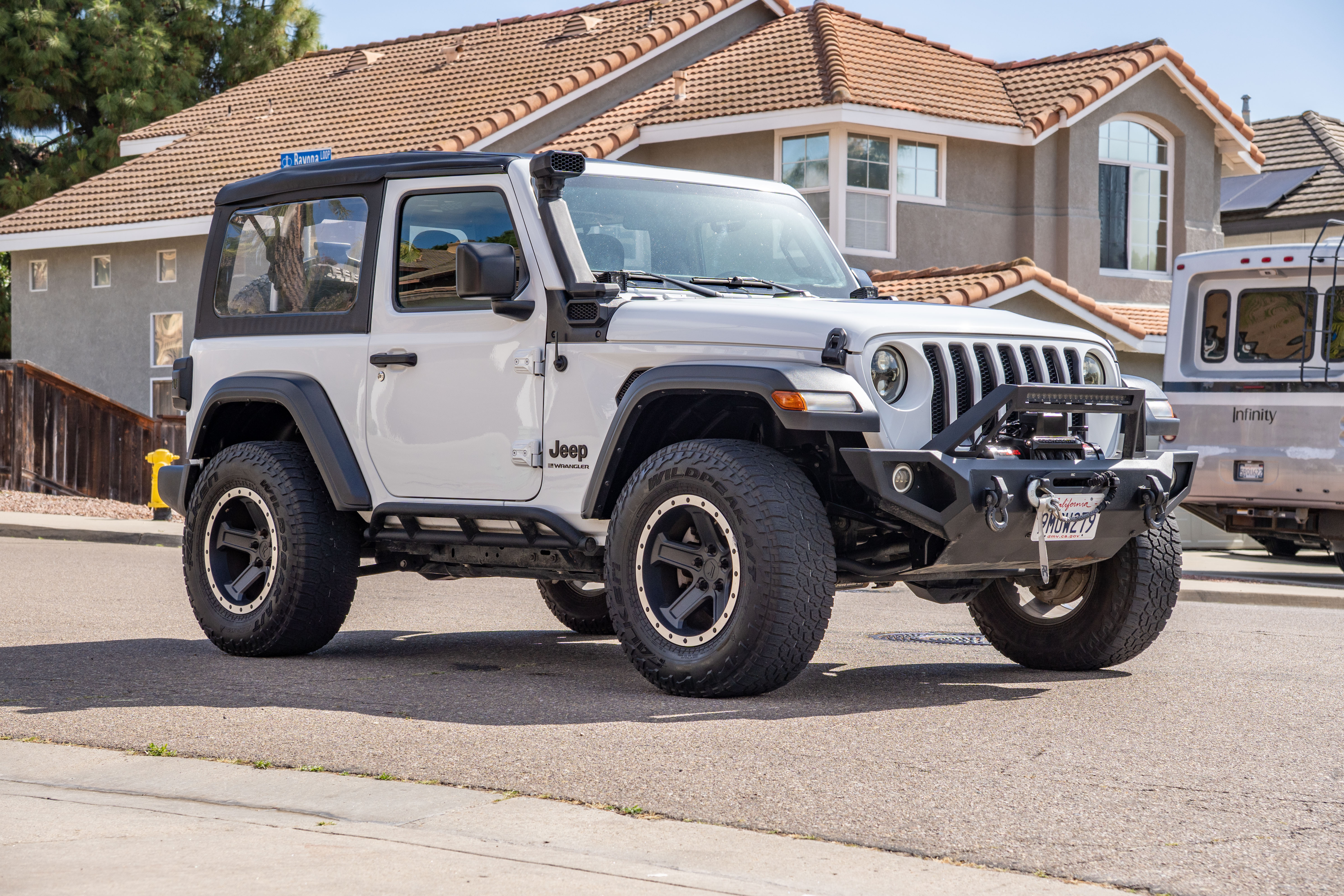 Used 2023 Jeep Wrangler Sport AWD/4WD image 10