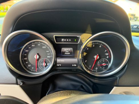 Used 2017 Mercedes-Benz G 550 image 13
