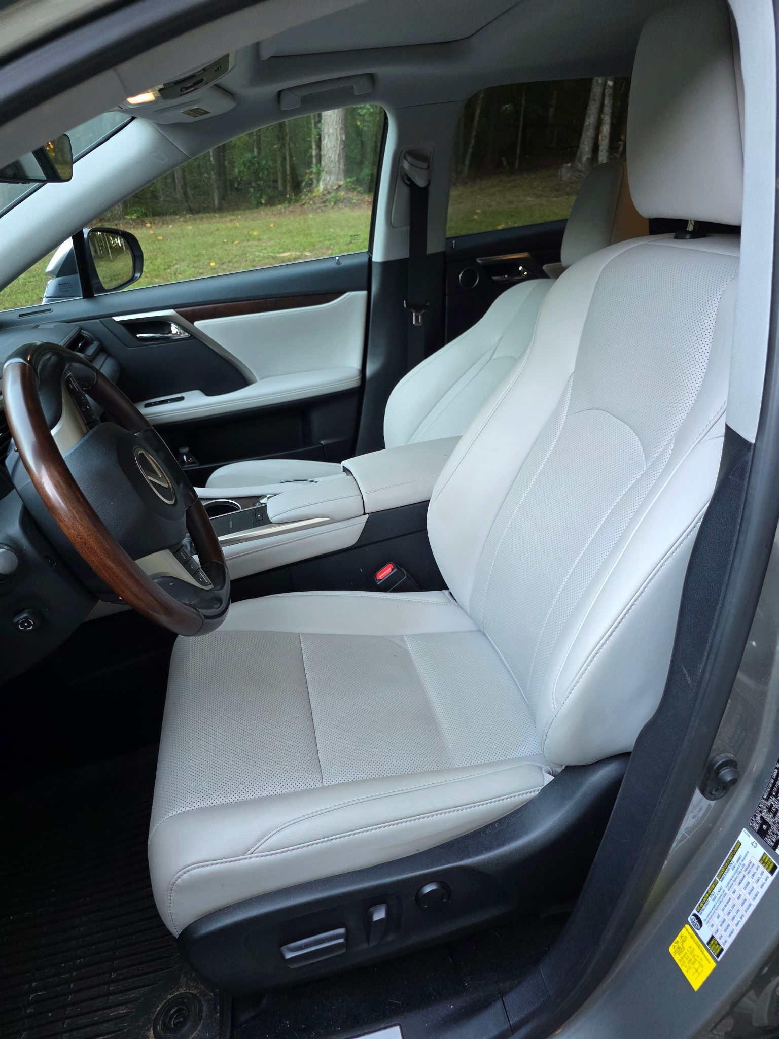 Used 2020 Lexus RX 350 AWD w/ Premium Package image 20