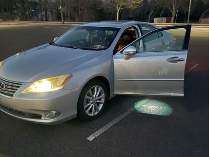 Used 2011 Lexus ES 350