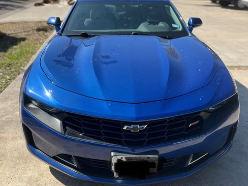 Used 2019 Chevrolet Camaro LT w/ RS Package image 12