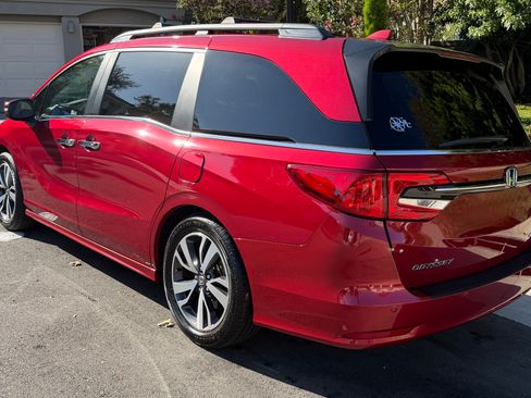 Used 2022 Honda Odyssey Touring image 5