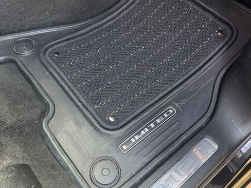 Used 2020 RAM 1500 Limited w/ Black Appearance Package image 26