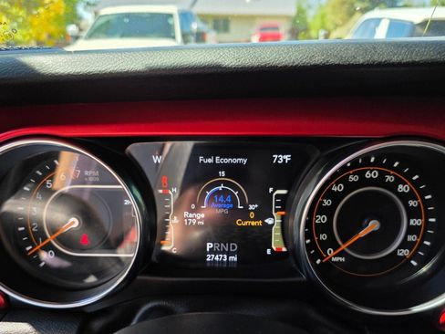 Used 2023 Jeep Gladiator Rubicon w/ Cold Weather Group image 6