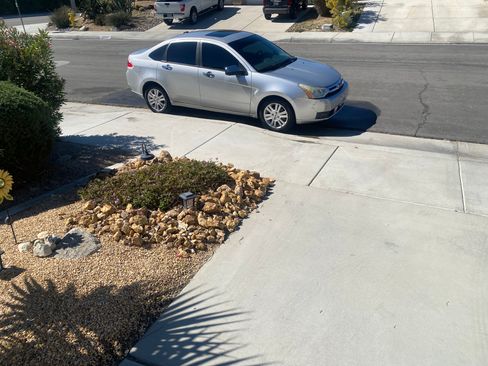 Used 2010 Ford Focus SEL image 13