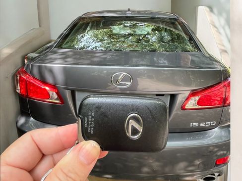 Used 2012 Lexus IS 250 image 4