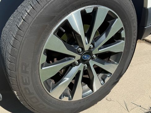 Used 2015 Subaru Outback 2.5i Limited AWD/4WD image 24