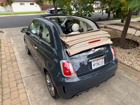 Used 2018 FIAT 500 Lounge FWD image 11