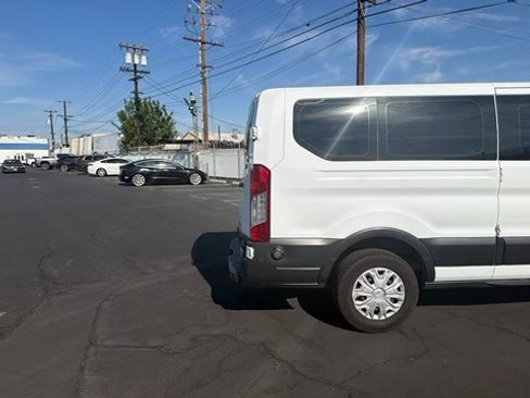 Used 2019 Ford Transit 350 XLT RWD image 8