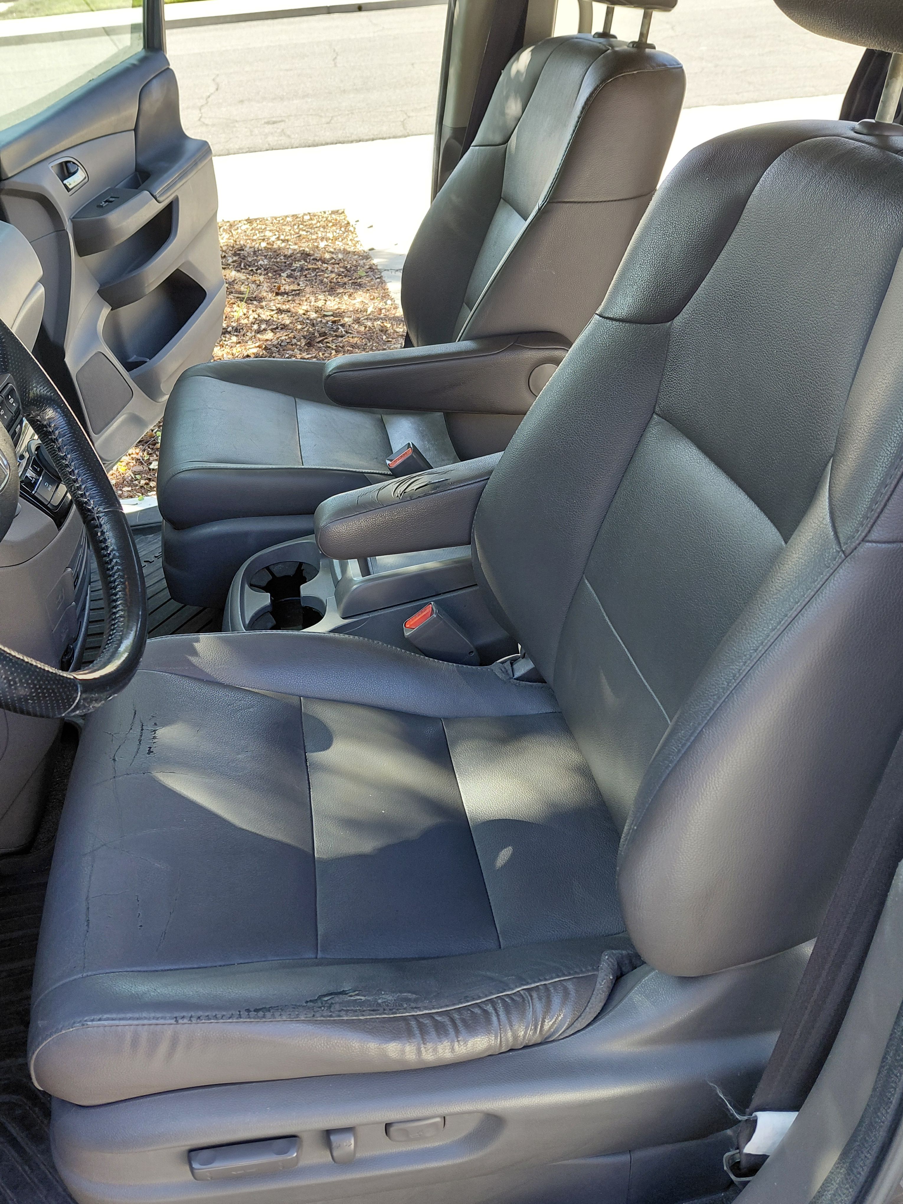 Used 2014 Honda Odyssey EX-L image 8