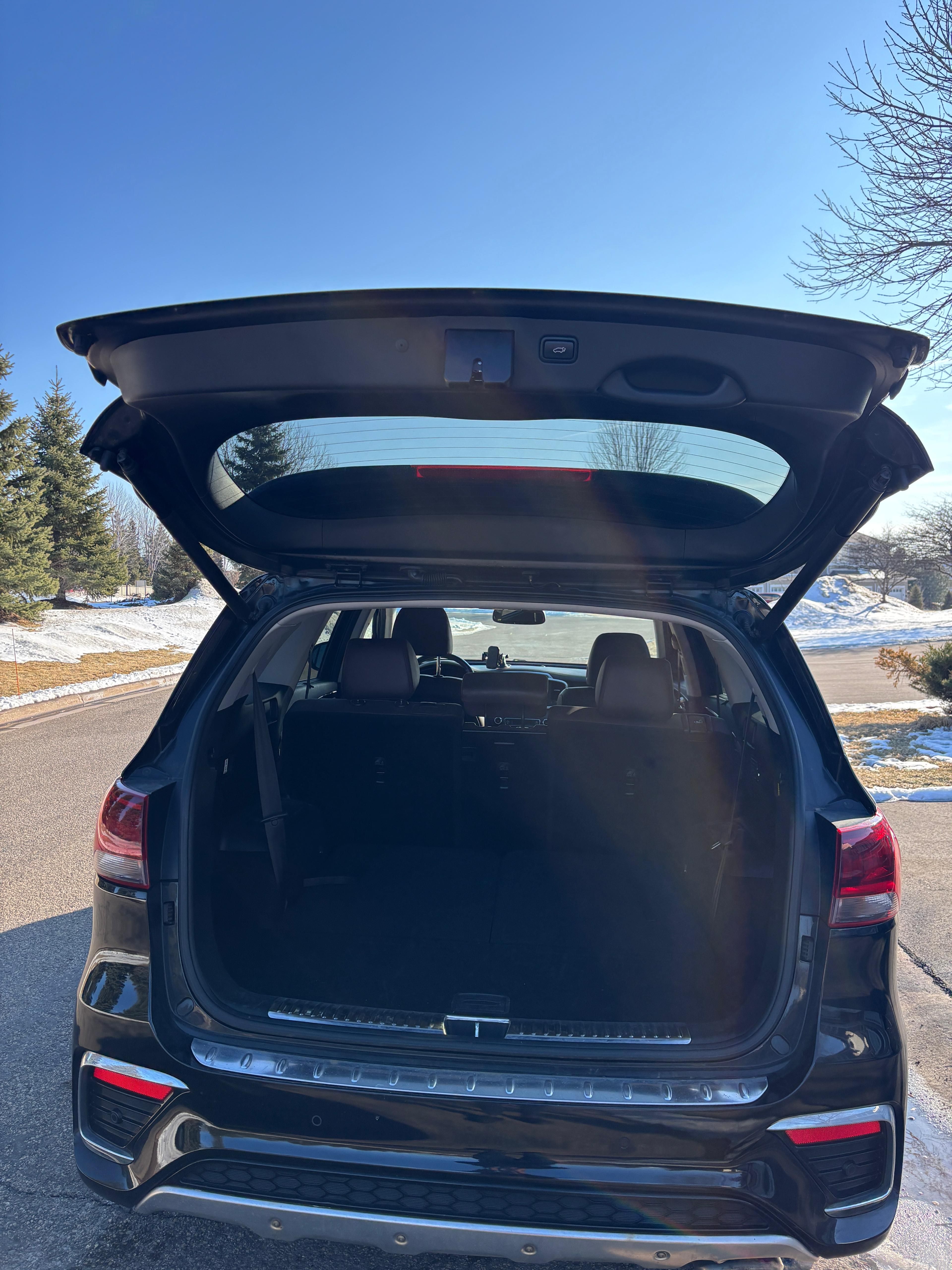 Used 2019 Kia Sorento SX w/ SX Touring Package AWD/4WD image 9