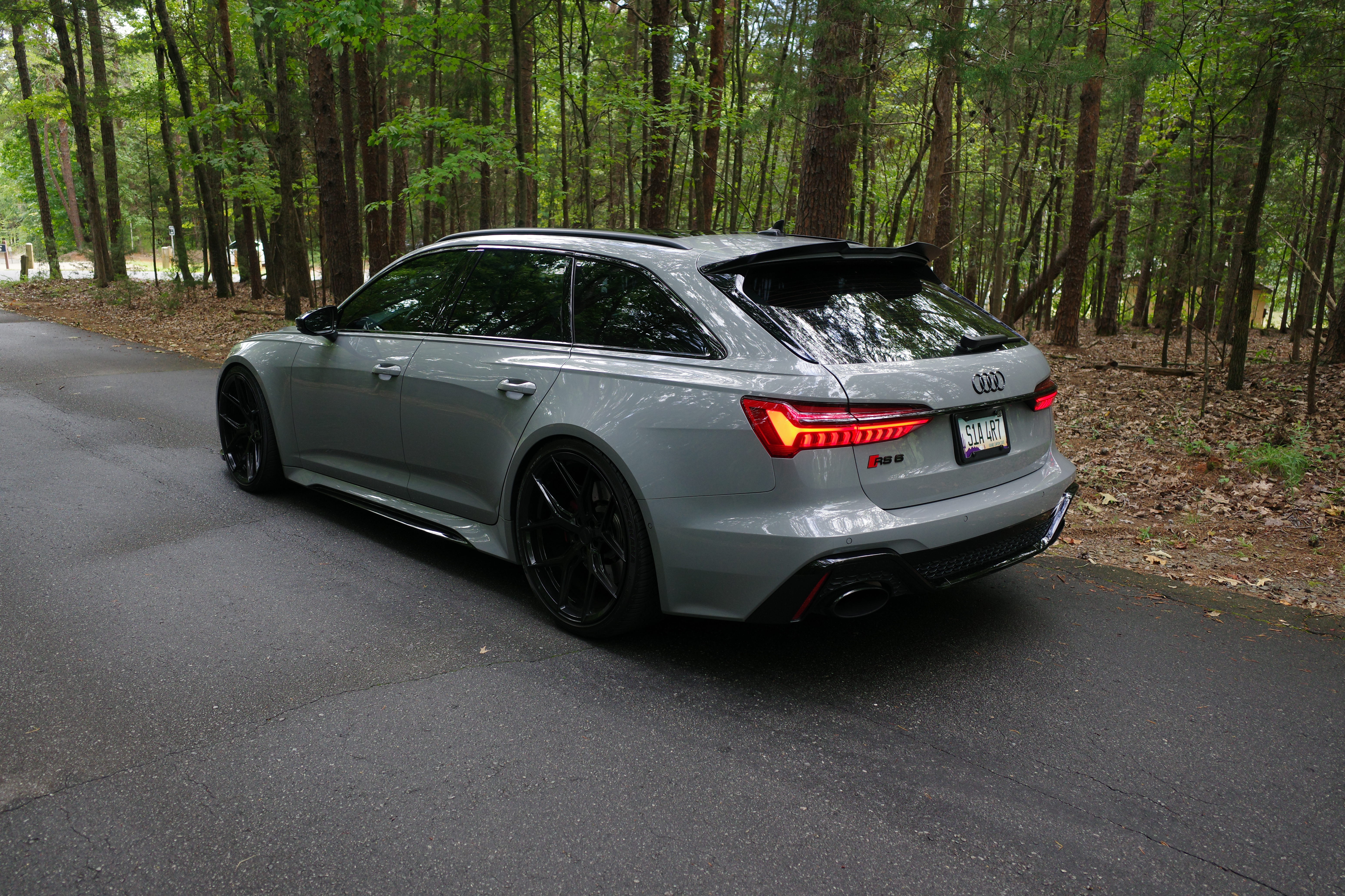 Used 2021 Audi RS 6 AWD/4WD image 18