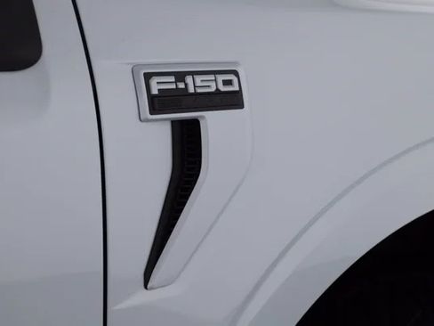 Used 2021 Ford F150 Lariat AWD/4WD image 12