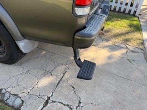 Used 2004 Toyota Tundra Limited image 10