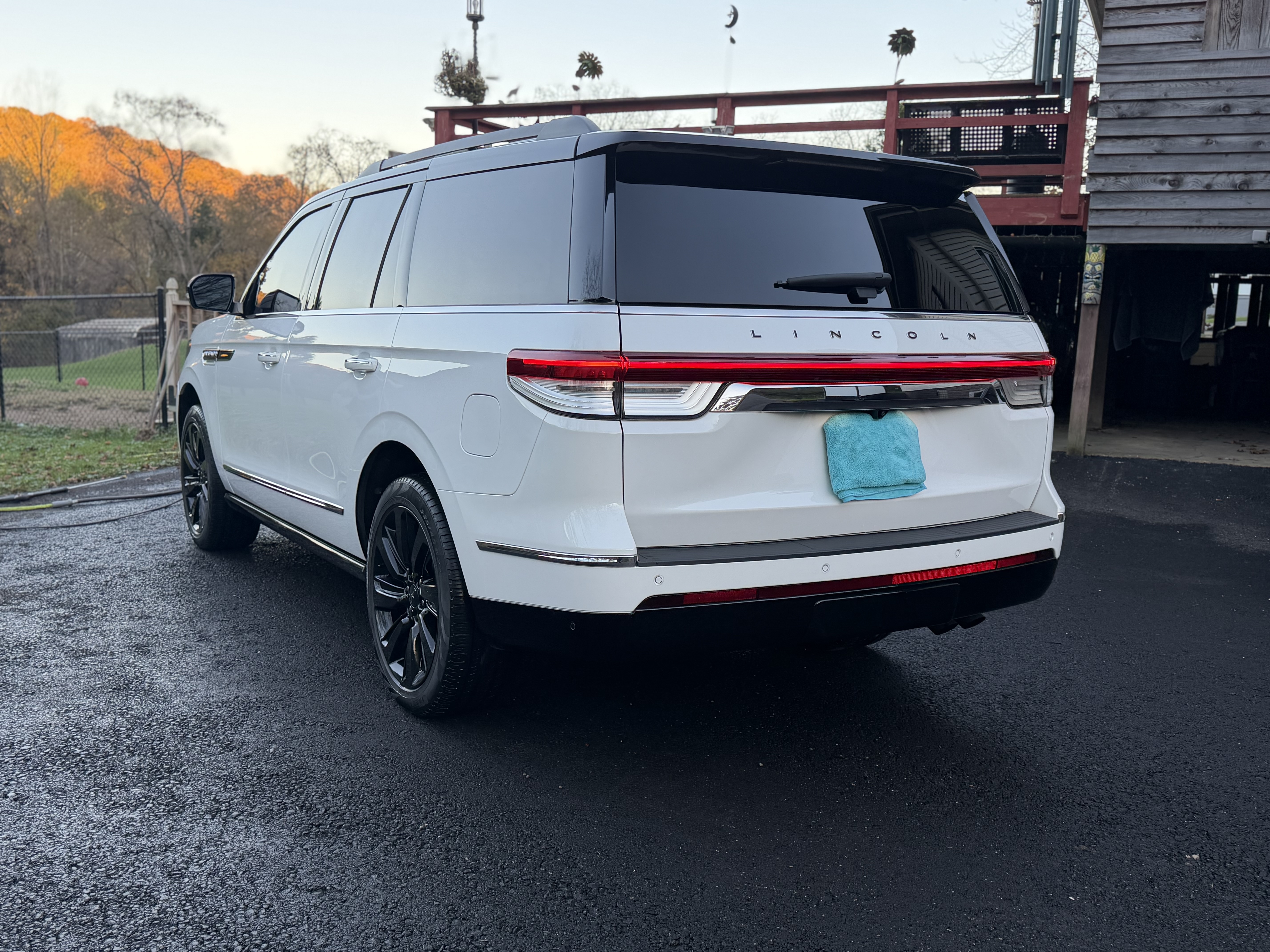 Used 2023 Lincoln Navigator Black Label AWD/4WD image 4