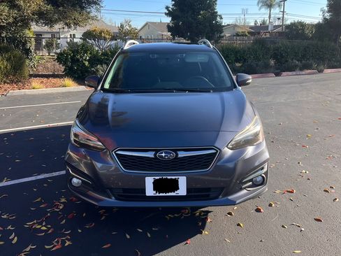 Used 2017 Subaru Impreza 2.0i Limited image 6