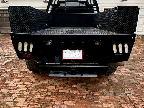 Used 2019 Ford F250 XL w/ Power Equipment Group image 8