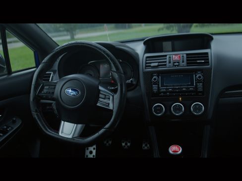 Used 2015 Subaru WRX AWD/4WD image 9