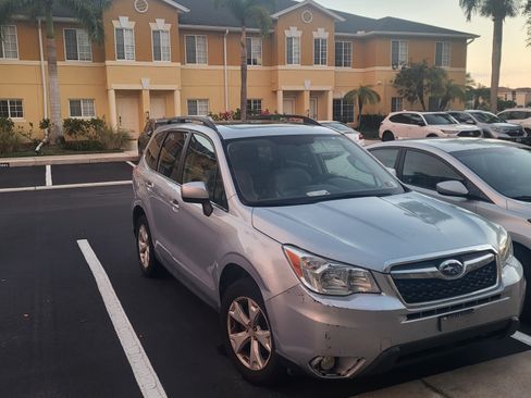 Used 2016 Subaru Forester 2.5i Limited w/ Popular Package #2 image 2