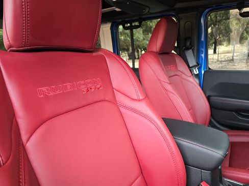 Used 2024 Jeep Wrangler Unlimited Rubicon 392 image 12