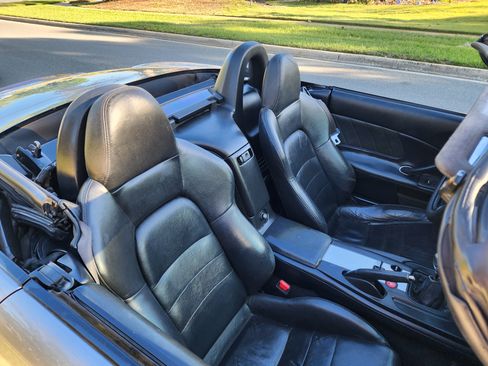 Used 2004 Honda S2000 Convertible 2D image 17
