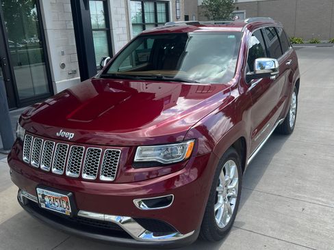 Used 2016 Jeep Grand Cherokee Summit AWD/4WD image 1