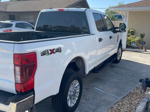 Used 2022 Ford F250 XLT image 11