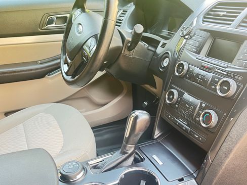 Used 2019 Ford Explorer 4WD image 11