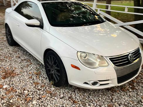 Used 2010 Volkswagen Eos Lux image 13