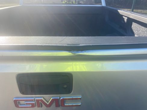 Used 2014 GMC Sierra 1500 SLE w/ SLE Value Package image 9