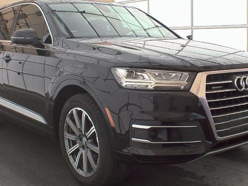 Used 2018 Audi Q7 3.0T Prestige image 6