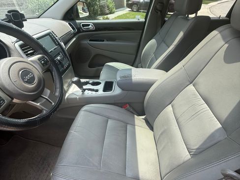 Used 2013 Jeep Grand Cherokee Laredo image 10