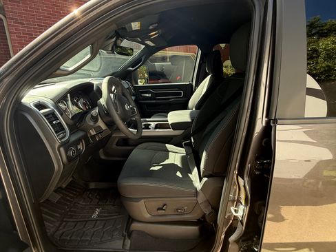 Used 2026 RAM 2500 Big Horn AWD/4WD image 10
